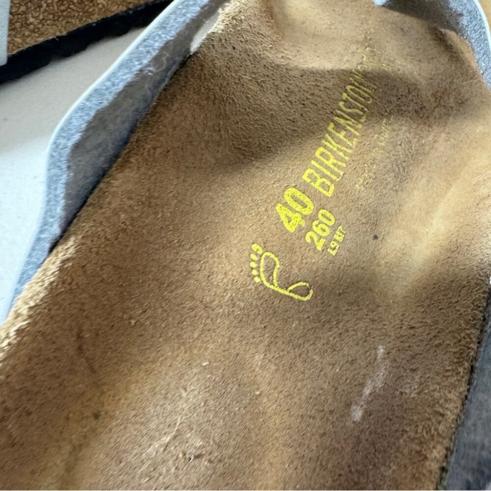 Birkenstock Gizeh Silver Metallic Sandals  Women’s Comfort Summer Shoes Size 40 - Picture 13 of 15